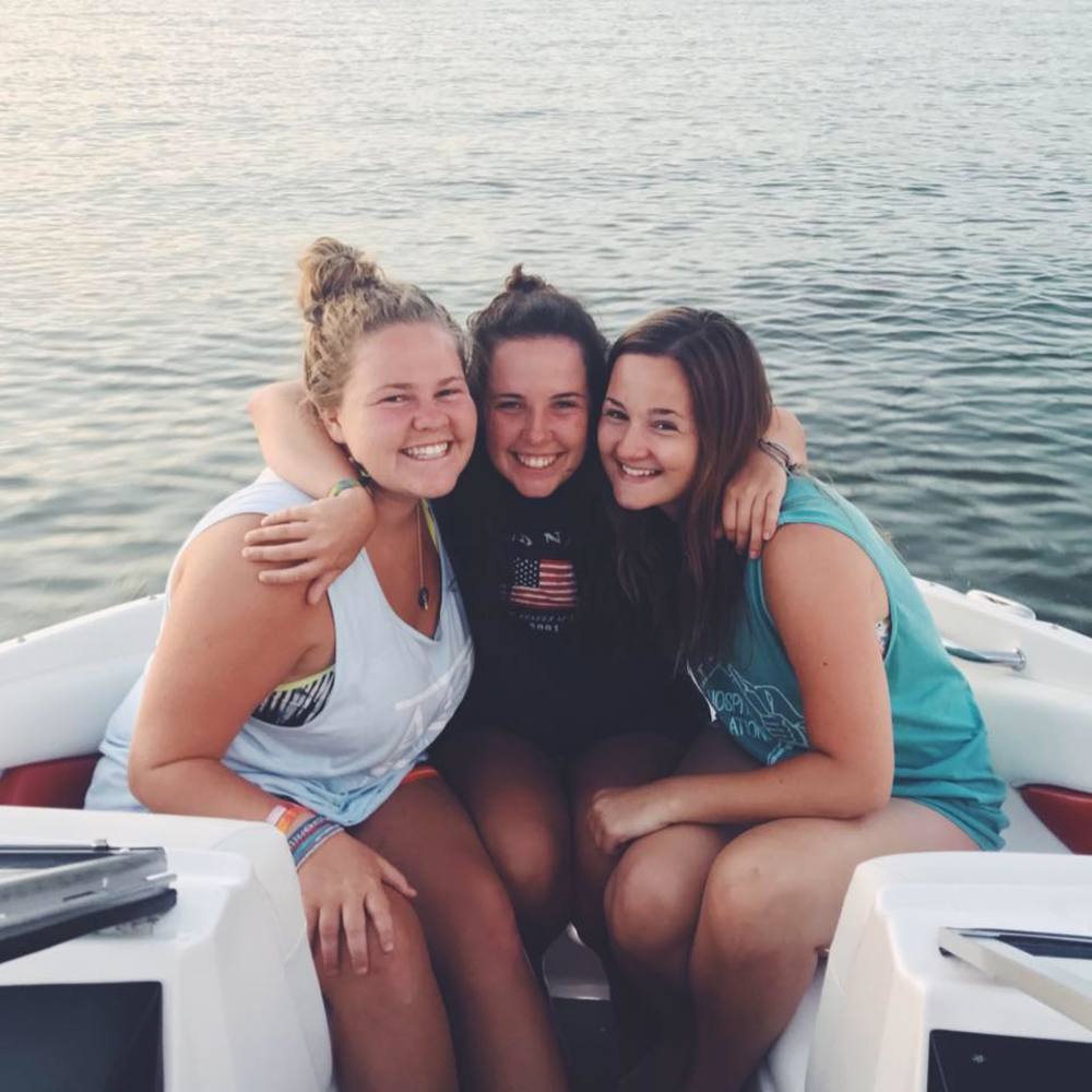 Meet your Posher, Kelly